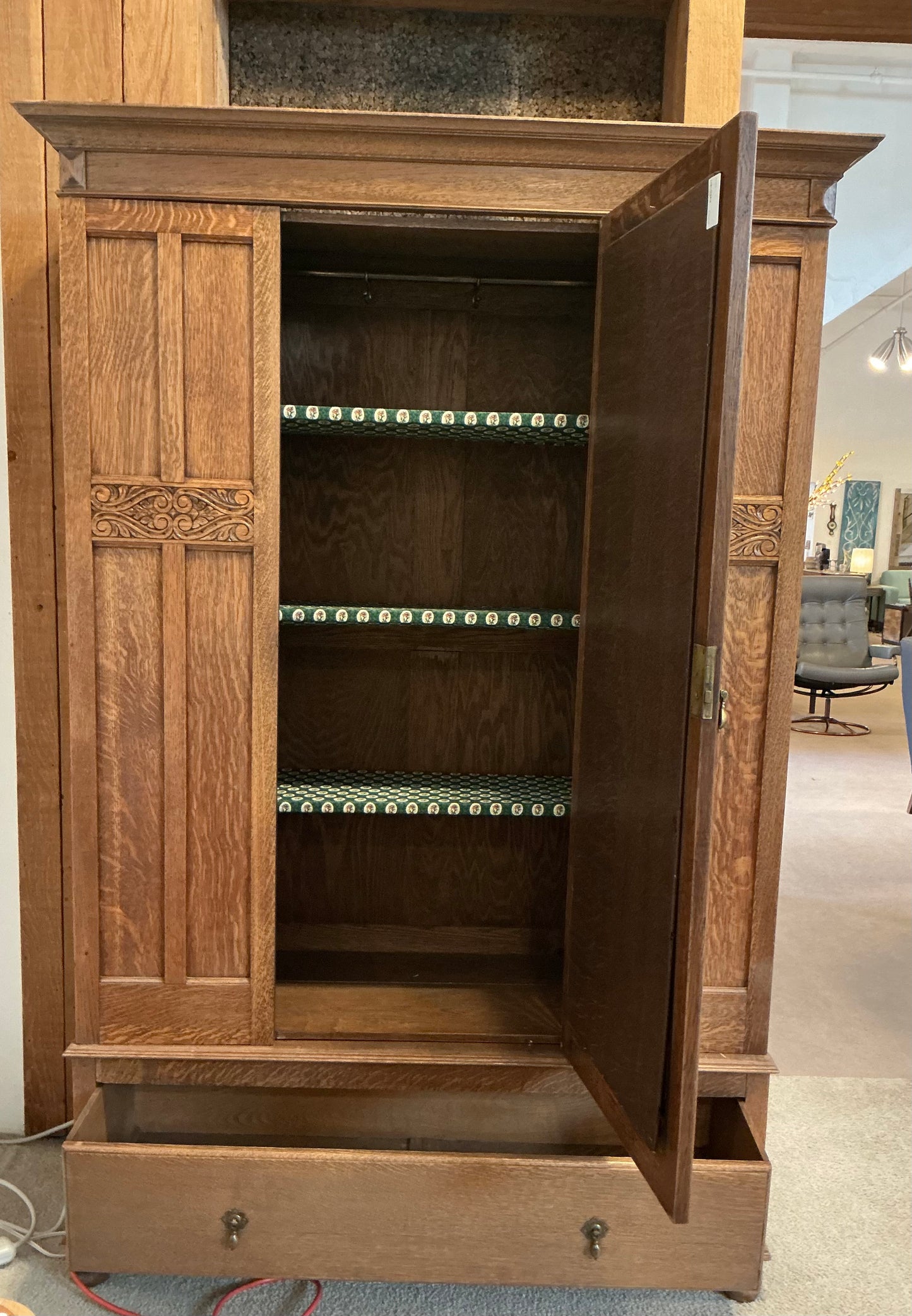 Armoire